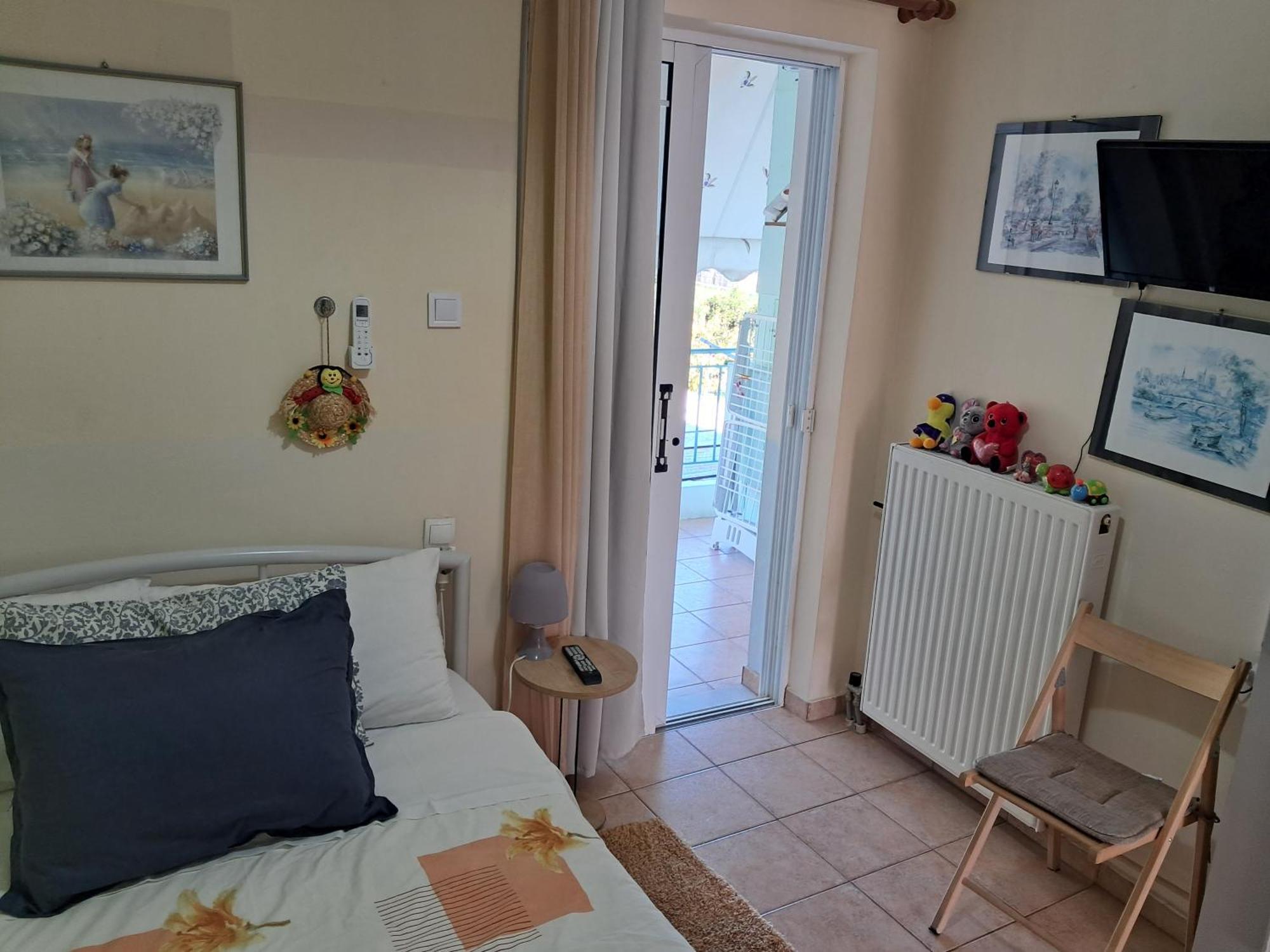Top Floor On Villa, 3' From Center, By The Sea! Host Is Efi Kwsta بريفيزا المظهر الخارجي الصورة