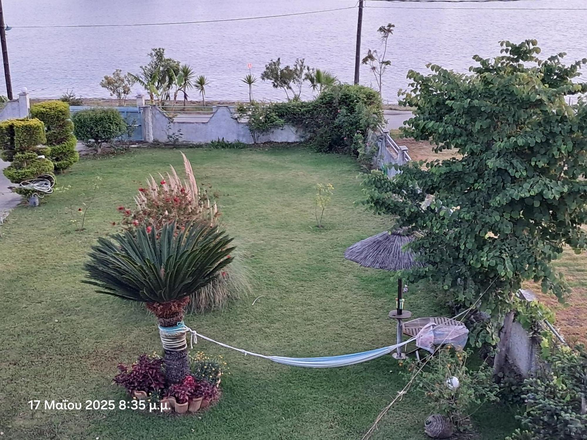 Top Floor On Villa, 3' From Center, By The Sea! Host Is Efi Kwsta بريفيزا المظهر الخارجي الصورة