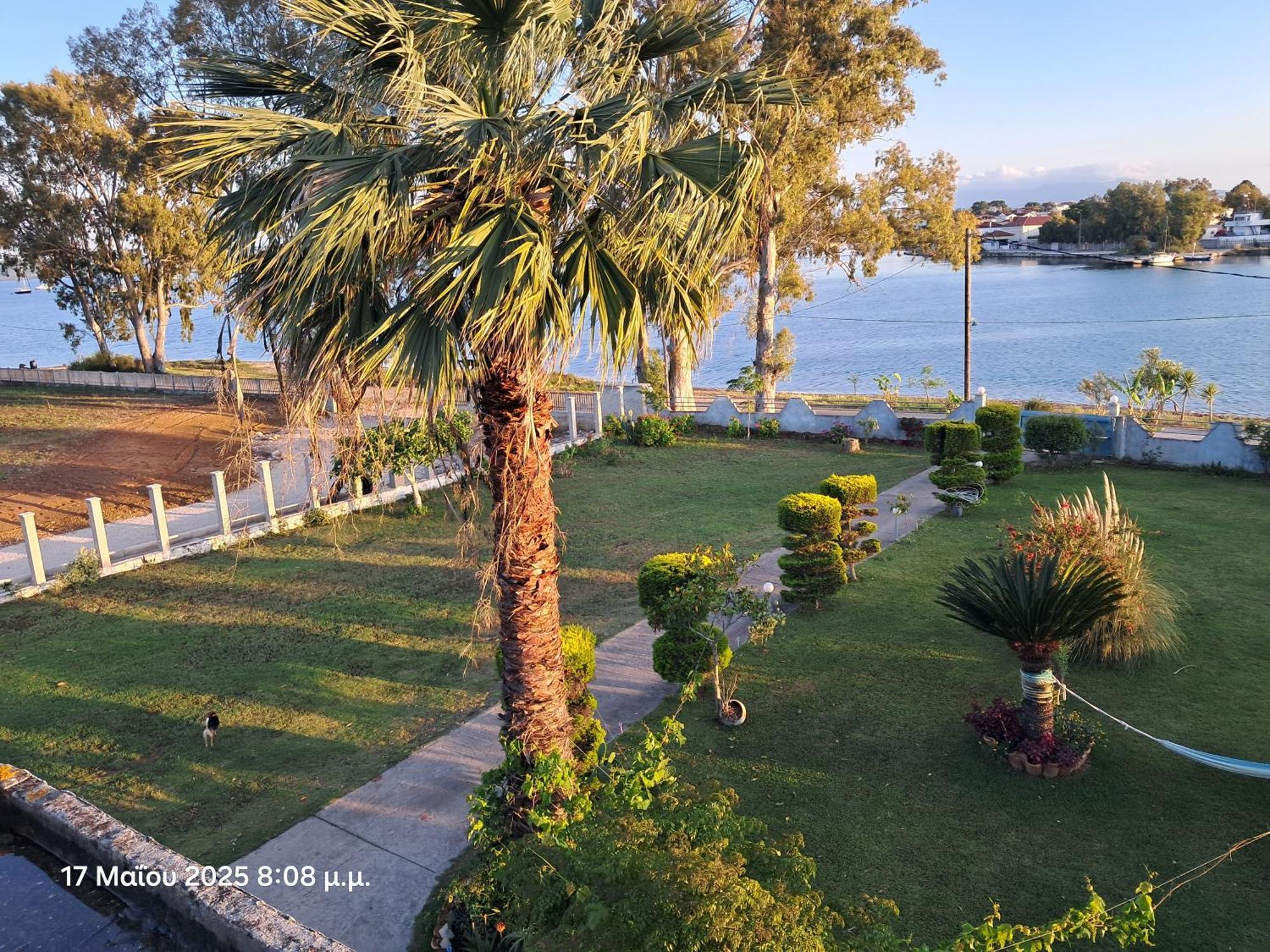 Top Floor On Villa, 3' From Center, By The Sea! Host Is Efi Kwsta بريفيزا المظهر الخارجي الصورة